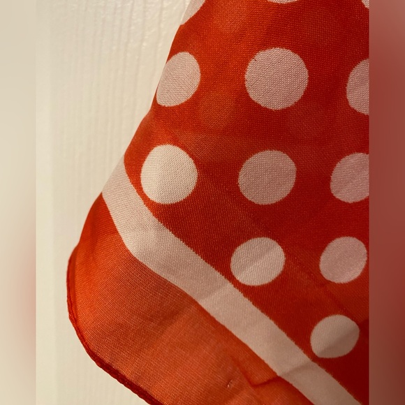 Vintage Polka Dot Ascot - Picture 3 of 4